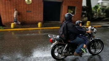 Atacan la embajada de España en Venezuela con cócteles molotov