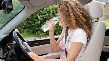 La DGT estudia implantar un carnet de conducir para jóvenes de 16 años: así sería el B1