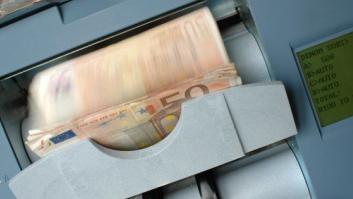 Detenida la empleada de un banco alicantino por gastar 1,3 millones de un cliente