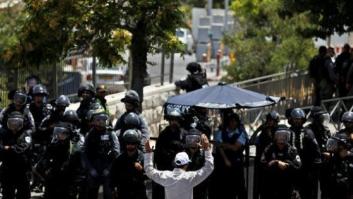 Altercados menores y alta tensión en el rezo musulmán en Jerusalén