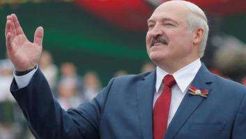 Lukashenko exige a la UE que pague los vuelos de repatriación de migrantes