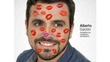 Tras los gatos y las abuelas, llegan los #BesosConGarzón