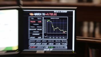 La Bolsa sufre su peor caída desde junio de 2020 y pierde casi un 5% por el miedo a la nueva variante