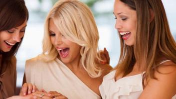 ¿Cuánto dinero hay que gastar en el anillo de compromiso?