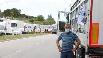 Los transportistas mantienen el paro convocado antes de Navidad tras reunirse con el Gobierno