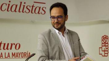 El PSOE ve posible pactar con Podemos "si no se empeña" en imponer el referéndum o los "sillones"