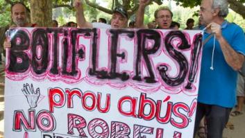 Cataluña aprueba por unanimidad una renta garantizada de 564 euros al mes