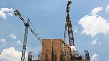 El PSOE rechaza tramitar la Ley de Vivienda promovida por colectivos sociales y Podemos retira su firma