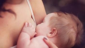 'Dar el pecho es un derecho': la campaña del Ayuntamiento de Zaragoza para defender la lactancia en piscinas públicas