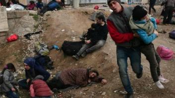 La policía macedonia usa gases lacrimógenos contra los refugiados