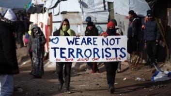 Siguen las tareas para desmantelar la 'jungla' de Calais en un clima de extrema tension