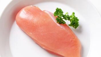 Lo que debes saber si compras el pollo amarillo pensando que es mejor