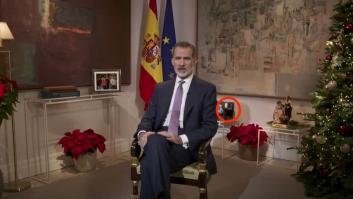 ¿Qué se ve en esta foto tras Felipe VI? La pregunta que todos se hacen