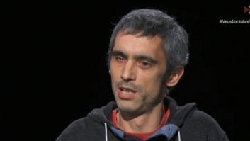 El juez imputa a 13 policías nacionales más y al herido por bala de goma el 1-O