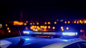 Investigan a un hombre acusado de arrojar a su perro desde un quinto piso en Nochebuena