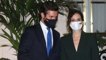 La inesperada referencia que ha hecho 'The Guardian' para explicar el lío entre Ayuso y el PP