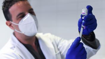 La carrera que tuvo al mundo en vilo: lo que sabemos un año después sobre las vacunas