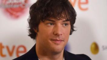 Jordi Cruz dice que puede prescindir de los becarios