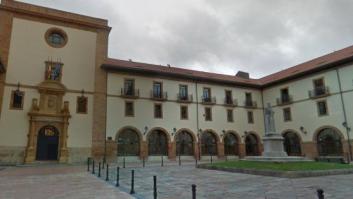 Un profesor de Psicología a sus alumnas: "Si volvéis a repetir, os violo"