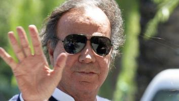 Julio Iglesias zanja los rumores sobre su salud: "Estoy DPM"