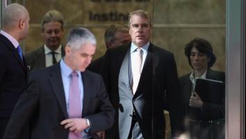 Publicado el acuerdo extrajudicial entre Epstein y Giuffre que exculparía al príncipe Andrés
