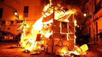 2.000 ejemplares de 'El Diari Indultat' arden en la cremà de las Fallas