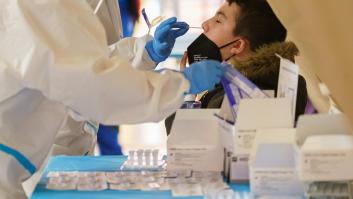 Los catalanes que tramiten la baja por covid recibirán el alta automática en una semana