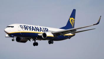 Multa de 150 millones a cuatro compañías por cobrar el equipaje de cabina y obligar a imprimir el billete