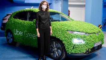 Indignación por lo que dice Ayuso sobre los taxis mientras participaba en un acto de Uber