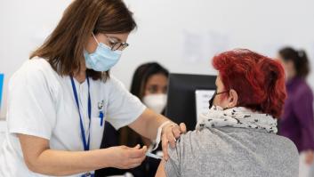 Sanidad pone deberes inmediatos y exige "una aceleración" en la vacunación a dos colectivos