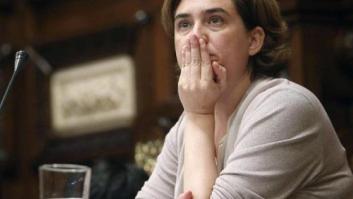 Puigdemont convoca una cumbre prorreferéndum y el partido de Colau lo planta