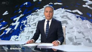 Alboroto en Twitter por cómo acaba Vicente Vallés las noticias y lo que dice de Podemos