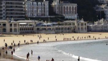 Tres detenidos por la presunta violación a una menor en una playa de San Sebastián