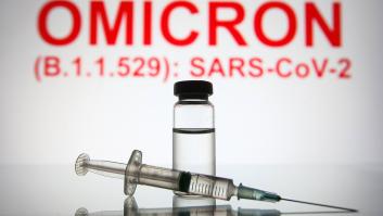 Un estudio da la primera explicación a por qué ómicron es menos letal que delta