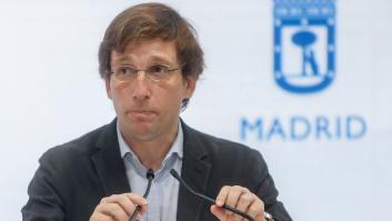 Martínez-Almeida apuesta por el asfalto en varias calles de Madrid y se gana este apodo en las redes