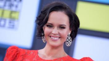 Shaila Dúrcal pierde parte de un dedo por un accidente