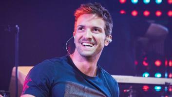 El efecto óptico que te hará dudar sobre el desnudo de Pablo Alborán