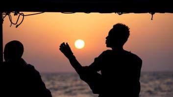 Críticas al Gobierno por "discriminar" al 'Open Arms'