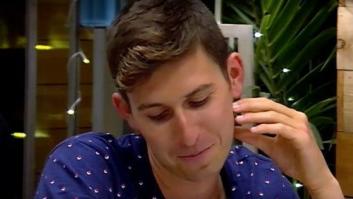 Su caribeña cita de 'First Dates' le revela una impactante experiencia vital y el chaval se descompone