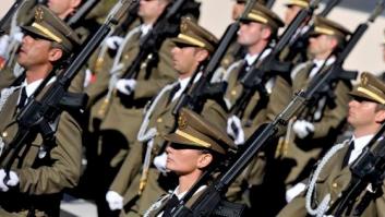 La Fiscalía ve discriminatorio que a una mujer se le exija una estatura mínima igual que a hombres para entrar al Ejército