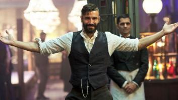 El desnudo integral del actor Álex García en Instagram