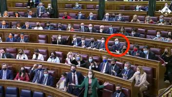 Casado dice que Alberto Casero, que ya había votado, "quería ejercer su voto y no le dejaron entrar"