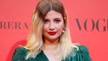 Miriam Giovanelli contesta a las críticas por compartir una foto en 'topless'