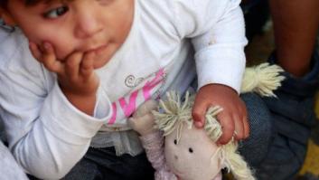 EEUU estima que 463 padres inmigrantes podrían haber sido deportados sin sus hijos