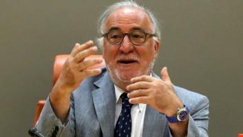 Pere Navarro plantea que las compañías de telefonía generalicen el 'modo coche' para evitar distracciones en carretera