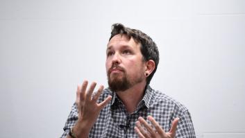 El intercambio de tuits entre Pablo Iglesias y el sociólogo Guillermo Errejón, hermano de Íñigo