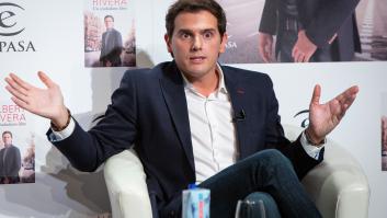 El bufete de abogados que fichó a Albert Rivera anuncia que no van a negociar su salida