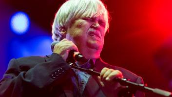 El músico de rock Bruce Hampton fallece en pleno escenario en el concierto homenaje por su 70º aniversario