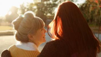 24 preguntas que todo el mundo debería hacer a sus padres