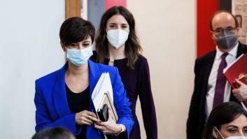 El aviso de Moncloa al PP y Vox: "Vamos a estar muy atentos para que no haya retrocesos en derechos y libertades"